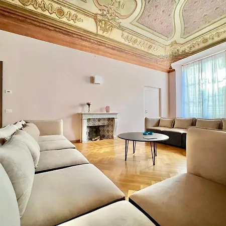 Guest house The Seven