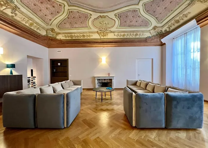 The Seven 3* Genua